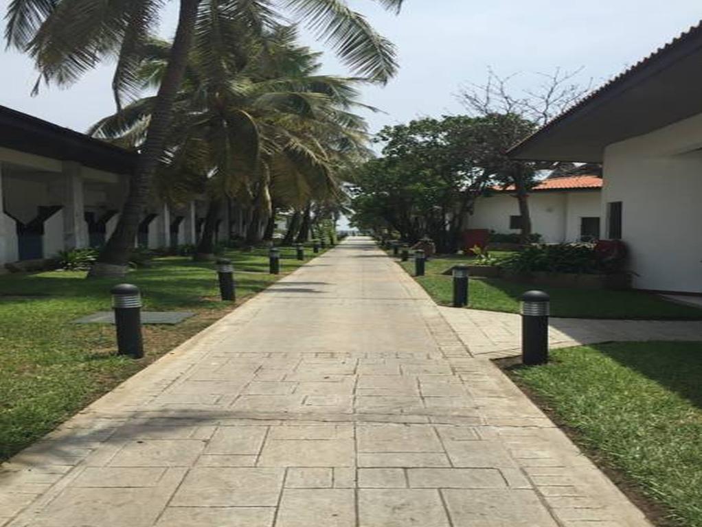 La Palm Royal Beach Hotel Accra Exterior photo